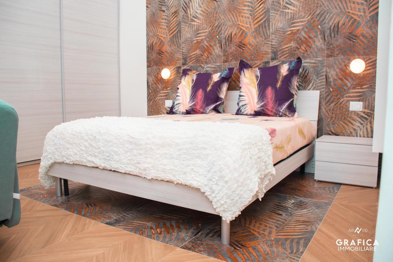 טאראנטו Ameli Home Luxury Apartment מראה חיצוני תמונה