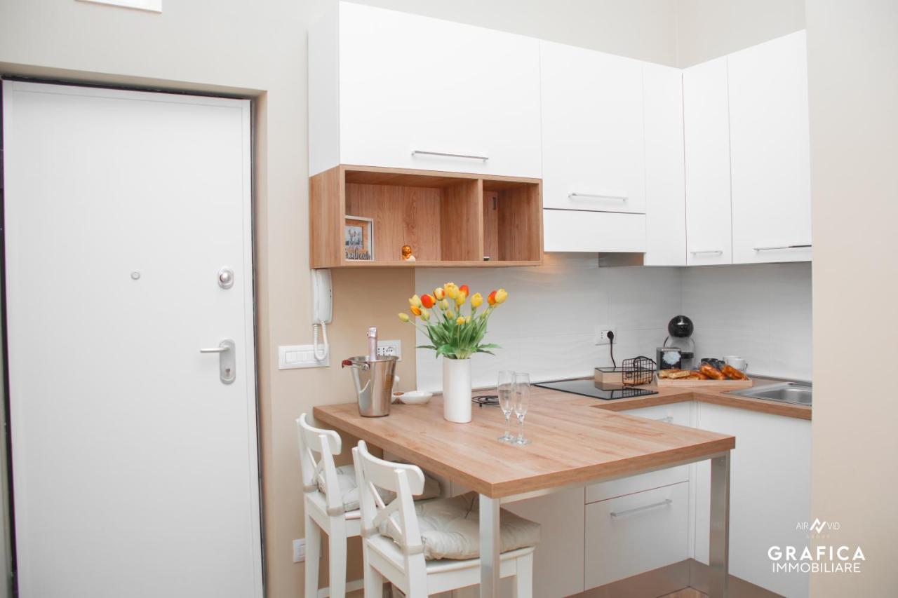 טאראנטו Ameli Home Luxury Apartment מראה חיצוני תמונה